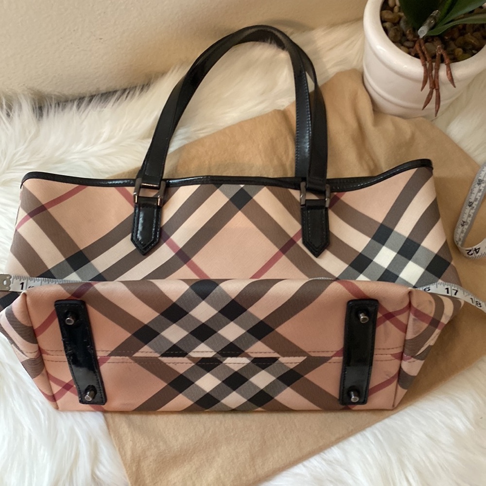 Burberry bag - Picture 8 of 10